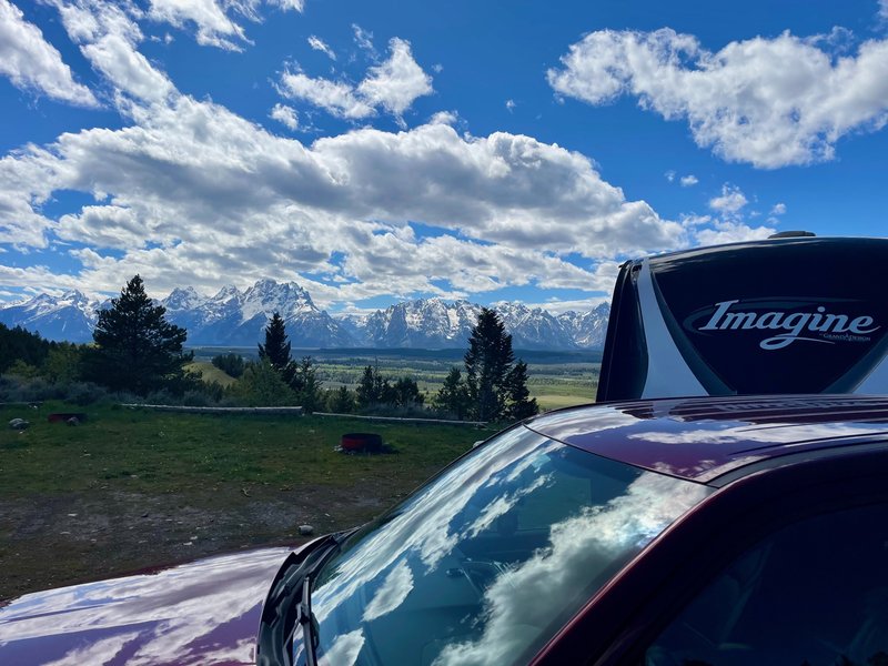 Image: Get Hooked on Ice Fishing Thrills in the UK's Online Casinos